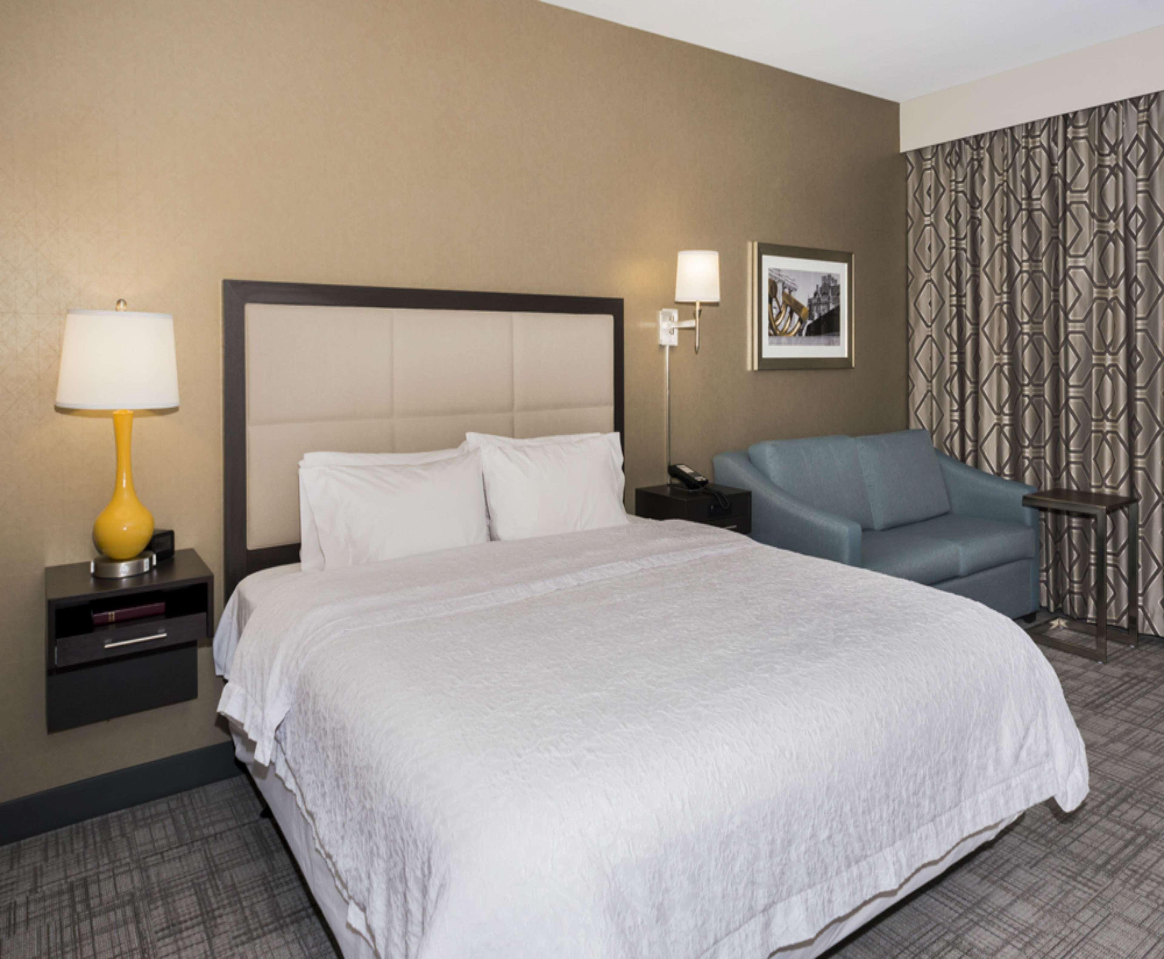 Hampton Inn And Suites Minneapolis University Area, Mn Экстерьер фото